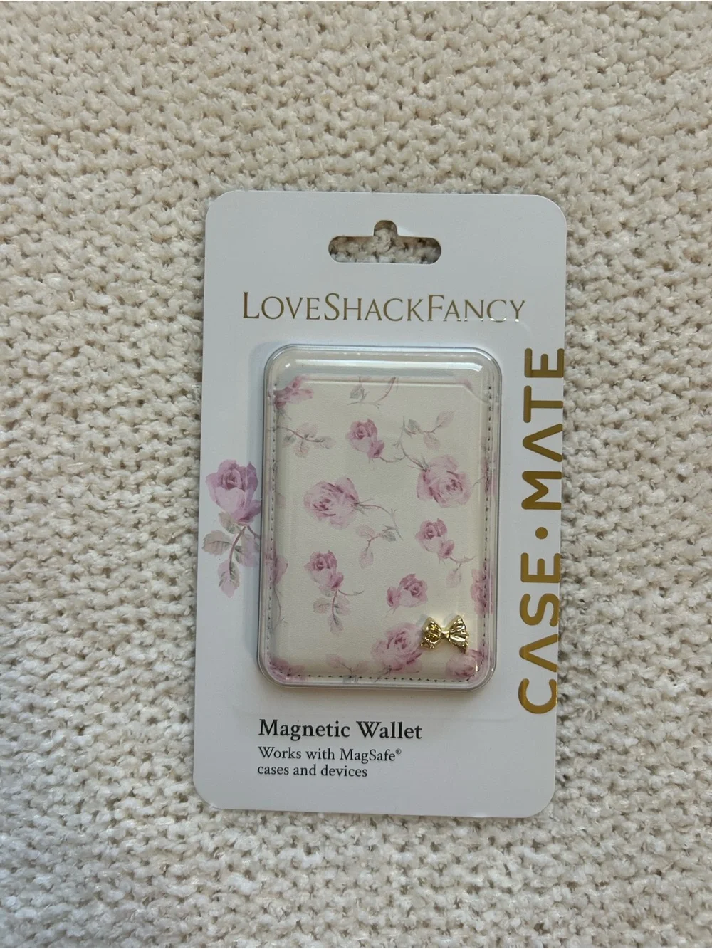 CaseMate LoveShackFancy Cream Floral Magnetic Card Wallet 🌸